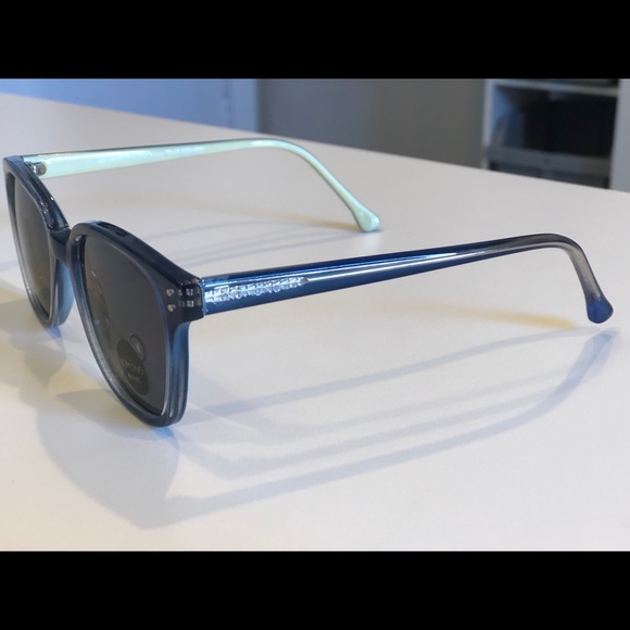 KOMONO Sunglasses Renee Navy Blue NEW in b… - Picture 8 of 12